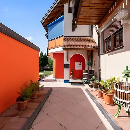 Deuschel Guest house 3*